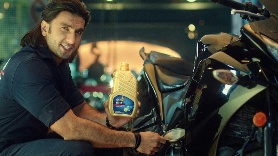 Actor Ranveer Singh plays an offbeat mechanic for HP Lubricants' "Power to Thrill" campaign. HP Lubricants has rolled out the campaign for its HP Racer motorcycle engine oil. The campaign, featuring Ranveer, emphasises the importance of using the right engine oil for bikes to both, bike owners and mechanics. Ranveer Singh,actor Ranveer Singh,HP Lubricants' campaign,Ranveer Singh plays offbeat mechanic,Power to Thrill,Ranveer Singh plays an offbeat mechanic