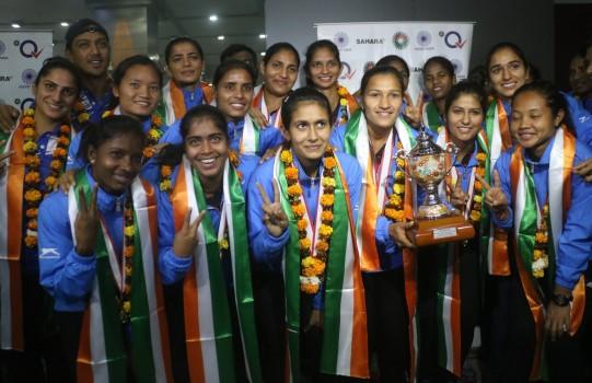 Indian women's hockey team arrive at T3 Airport in New Delhi on Nov 6, 2017. India beat China to win women's Asia Cup hockey title, qualify for Hockey World Cup.
