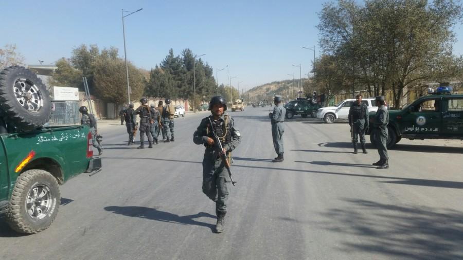 Gunmen stormed into a local television station in Kabul on Tuesday with reports that people have been killed and injured. Witnesses say the attackers threw grenades and fired guns as they entered the Shamshad TV headquarters. Kabul TV station,gunmen,Kabul TV station Shamshad