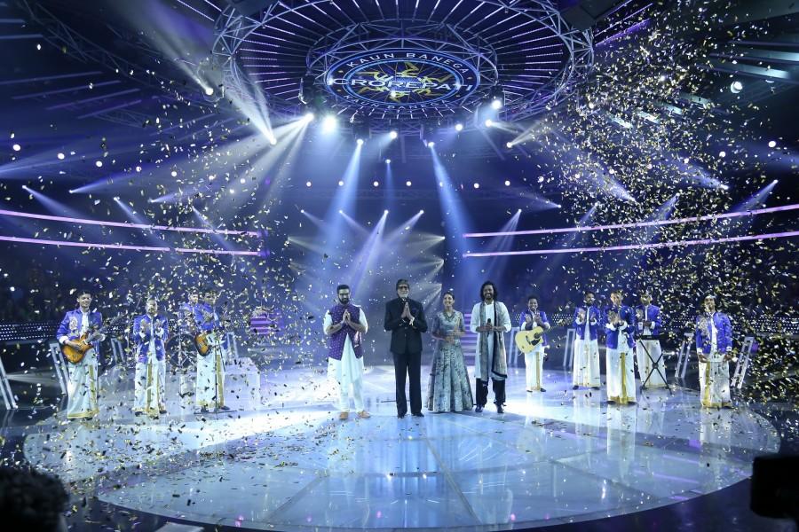 Euphony Band performing on Kaun Banega Crorepati 9 Finale. Vidya Balan and Yuvraj Singh,Vidya Balan,Yuvraj Singh,Kaun Banega Crorepati 9 finale,Kaun Banega Crorepati 9,Kaun Banega Crorepati 9 Grand Finale,Amitabh Bachchan