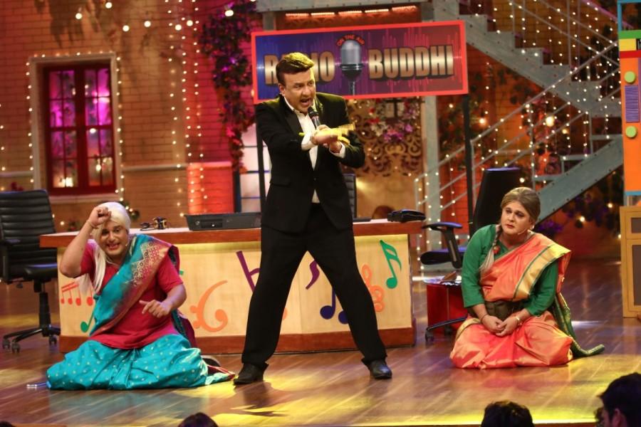 Anu Malik sings on The Drama Company. The Drama Company Episode,The Drama Company,Anu Malik,Raveena Tandon,Altaf Raja