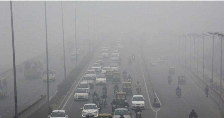 Thick fog covers Delhi,fog covers Delhi,#smogindelhi,smog in Delhi,smog Delhi
