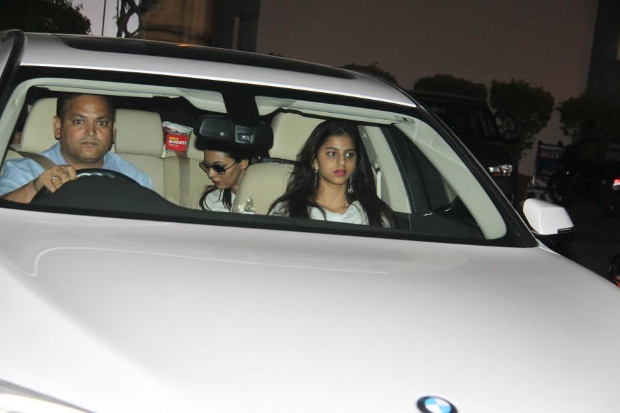 Shah Rukh Khan and Suhana Khan. Shah Rukh Khan,SRK,AbRam Khan,Gauri Khan,Suhana Khan