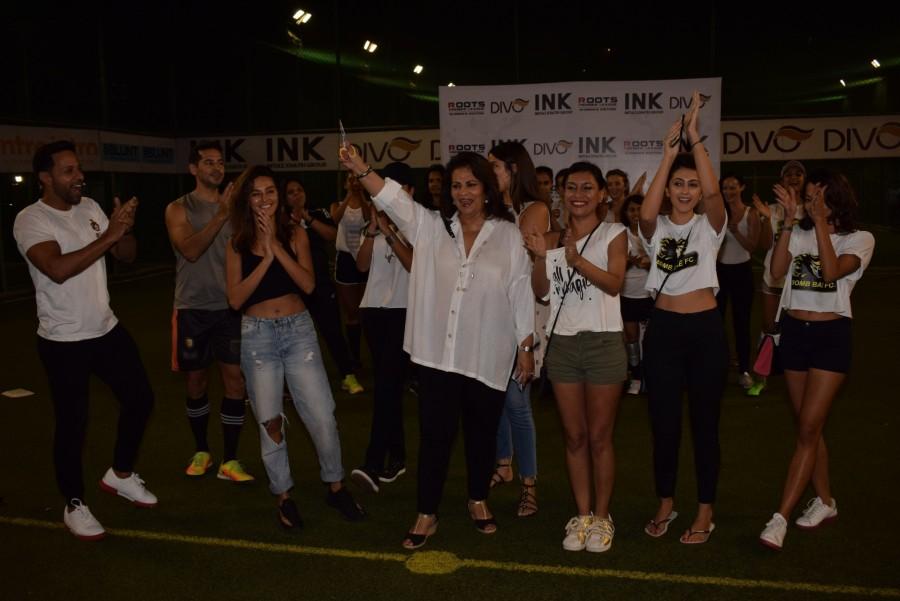 Shibani Dandekar and Dino Morea at Opening Ceremony of Roots Premier League - Women's Edition in Mumbai on Nov 8, 2017. Shibani Dandekar and Dino Morea,Shibani Dandekar,Dino Morea,Women Roots Premier League,Women Roots Premier League opening ceremony,Women Roots Premier League launch