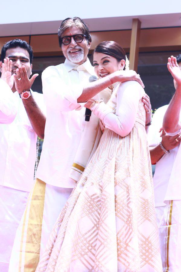 Amitabh Bachchan and Aishwarya Rai Vikram Prabhu,Prabhu,Amitabh Bachchan,Aishwarya Rai,Akkineni Nagarjuna,Shivaraj Kumar,Kalyan Jewellers,Kalyan Jewellers Inauguration in Chennai,Amitabh Bachchan and Aishwarya Rai Launch Kalyan Jewellers in Chennai