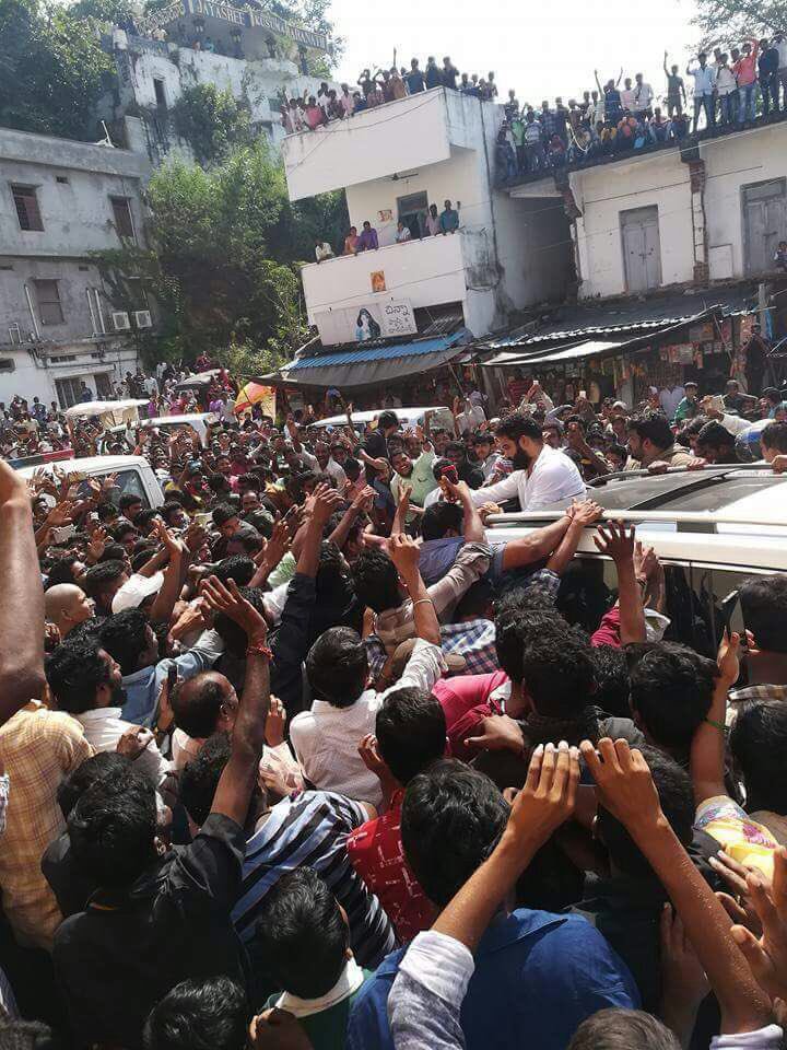 Jr NTR and Koratala Siva families visit Bhadrachalam temple. Jr NTR,Jr NTR visits Bhadrachalam,Bhadrachalam Temple,#NTRAtBhadrachalam,NTR at Bhadrachalam,Jr NTR new pics,Jr NTR new images,Jr NTR new pictures,Jr NTR new photos