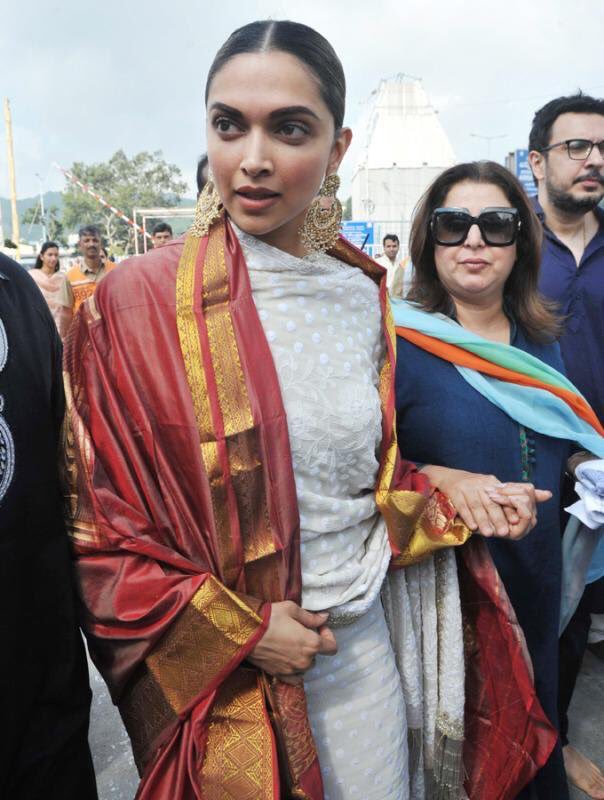 Bollywood actress Deepika Padukone visits Tirupathi Temple ahead of Padmavati release. Deepika Padukone,Farah Khan,Dinesh Vijan,Deepika Padukone visits Tirupathi Temple,Deepika Padukone at Tirupathi Temple,Deepika Padukone at Tirupathi,Deepika Padukone at Tirumala Temple,Deepika Padukone offers prayer at Tirupathi Temple