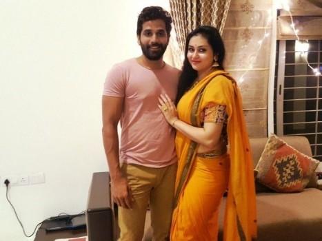 Actress Namitha Namitha to marry her boyfriend Veera.