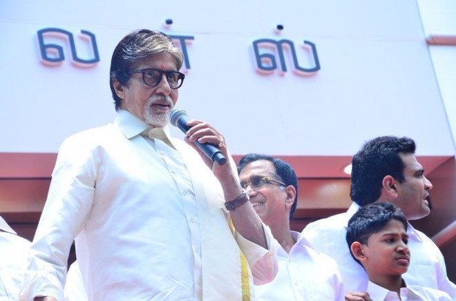 Amitabh Bachchan at Kalyan Jewellers Launch in Chennai Vikram Prabhu,Prabhu,Amitabh Bachchan,Aishwarya Rai,Akkineni Nagarjuna,Shivaraj Kumar,Kalyan Jewellers,Kalyan Jewellers Inauguration in Chennai,Amitabh Bachchan and Aishwarya Rai Launch Kalyan Jewellers in Chennai