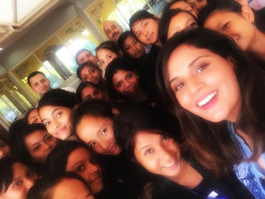 As a part of the initiative, 20 school girls from Assam came to Mumbai to meet an inspirational figure in Bollywood and the first person they chose was Richa Chadha. Richa agreed to help them without hesitation. The actress spent time with the girls at an Army Officers Institute in Mumbai to speak to them and share words of encouragement. Richa Chadha,Actress Richa Chadha,Richa Chadha at Indian Army,Richa Chadha new pics,mRicha Chadha new images,Richa Chadha new pictures,Richa Chadha new photos