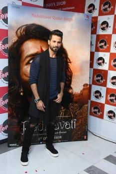 Bollywood actor Shahid Kapoor promotes Padmavati at Radio Mirchi in Mumbai.