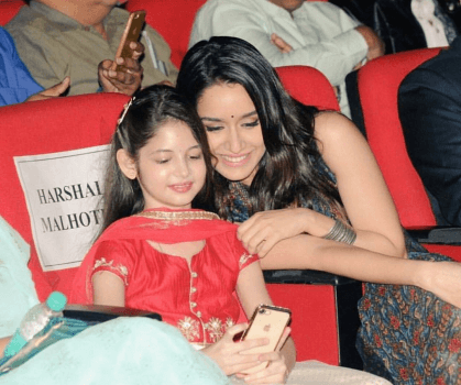The actress who has time and again showcased her fondness for the little one's took to opportunity of Children's day to spend some time with the children throughout the day. Earlier in the day, Shraddha Kapoor visited the municipal school in Prabhadevi and spent quality time, indulging in some origami as well as chit-chatting with them.