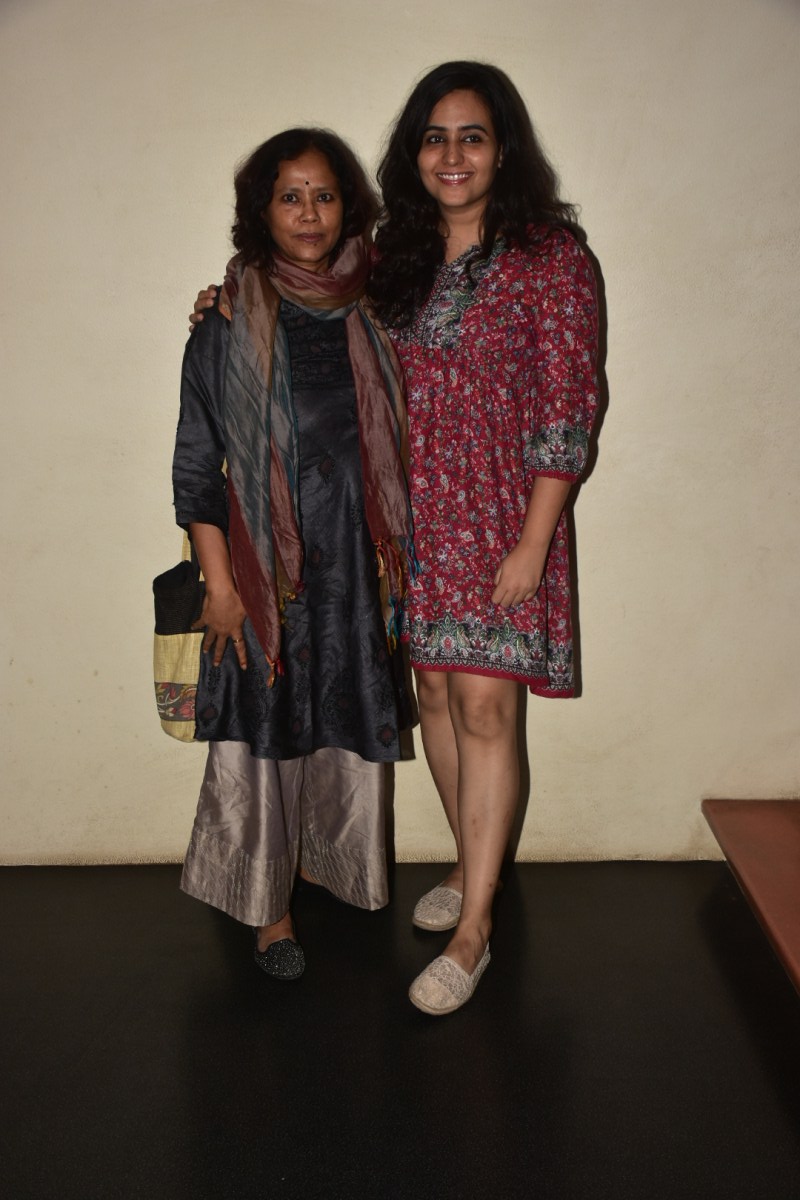 In the generation of online dating, the film talks about the complexities faced by a modern - aged couple who end up experiencing a crazy desi adventure. Qarib Qarib Singlle,Irrfan Khan,Qarib Qarib Singlle special screening,Divyanka Tripathi,Vivek Dahiya,Kriti Kulhari,Gurmeet Choudhary,Debina Bonnerjee,Himmanshoo Malhotra,Mohit Malhotra