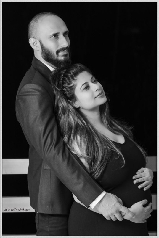 "As November is here, my heart is beating faster. It's a mixed feeling. I am scared and excited at the same time. Each morning is different. Sometimes I feel scared because of the pain I may have to go through during delivery, and excited because soon I will have my baby in my arms," Balika Vadhu,actress Balika Vadhu,Balika Vadhu baby bump,Balika Vadhu baby bump pics,Balika Vadhu baby bump images,Balika Vadhu baby bump stills,Balika Vadhu baby bump pictures,Balika Vadhu baby bump photos