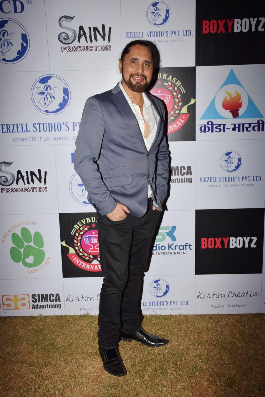 Arvinder Singh at a cricket match between Boxy Boyz Celebrity XI & Specially Abled India XI at Goregon Sports Club. Aditya Pancholi,Shabbir Ahluwalia,Dillzan Wadia,Samir Kochhar,Varun Badola,Sharad Kelkar,Bhakhtyar Irani