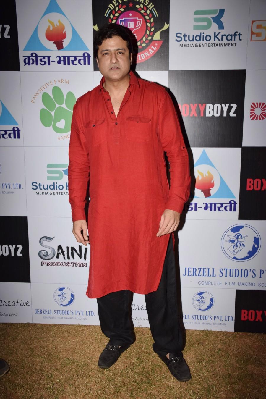 Armaan Kohli at a cricket match between Boxy Boyz Celebrity XI & Specially Abled India XI at Goregon Sports Club. Aditya Pancholi,Shabbir Ahluwalia,Dillzan Wadia,Samir Kochhar,Varun Badola,Sharad Kelkar,Bhakhtyar Irani