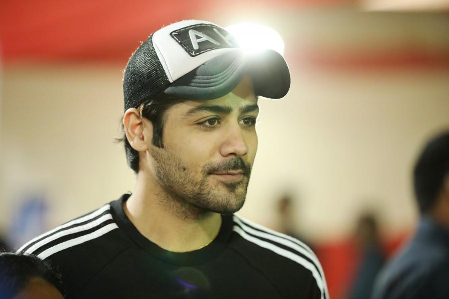 Abhishek Kapur at a cricket match between Boxy Boyz Celebrity XI & Specially Abled India XI at Goregon Sports Club. Aditya Pancholi,Shabbir Ahluwalia,Dillzan Wadia,Samir Kochhar,Varun Badola,Sharad Kelkar,Bhakhtyar Irani