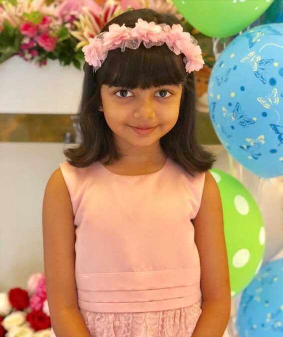 Aaradhya. Amitabh Bachchan,Abhishek,Aaradhya,Aishwarya