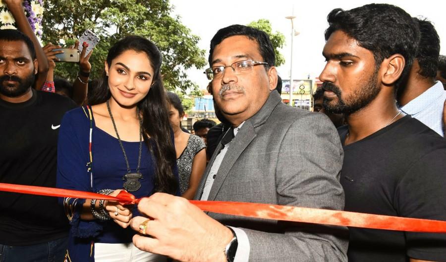 Tamil Actress Andrea Jeremiah launches 200th Max Fashion India Showroom in Chennai. Andrea Jeremiah,actress Andrea Jeremiah,200th Max Fashion India Showroom,200th Max Fashion India Showroom in Chennai