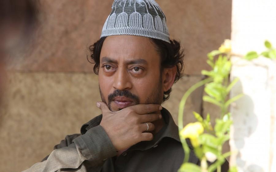 Irrfan Khan – The Piku actor has lately become a very popular face when it comes to endorsements, nevertheless many international brands have approached the actor for being their brand ambassodar. Irrfan has signed many brand endorsement deals this year. Irrfan is the first ever-Indian actor to be the brand ambassador for one of an International Financial Services Company. He has currently 6-7 brands in his bag and by the end of the year, he will probably receive more. Ranveer Singh,Irrfan Khan,Taapsee Pannu,Alia Bhatt,Shraddha Kapoor,5 Actors with major brand endorsements