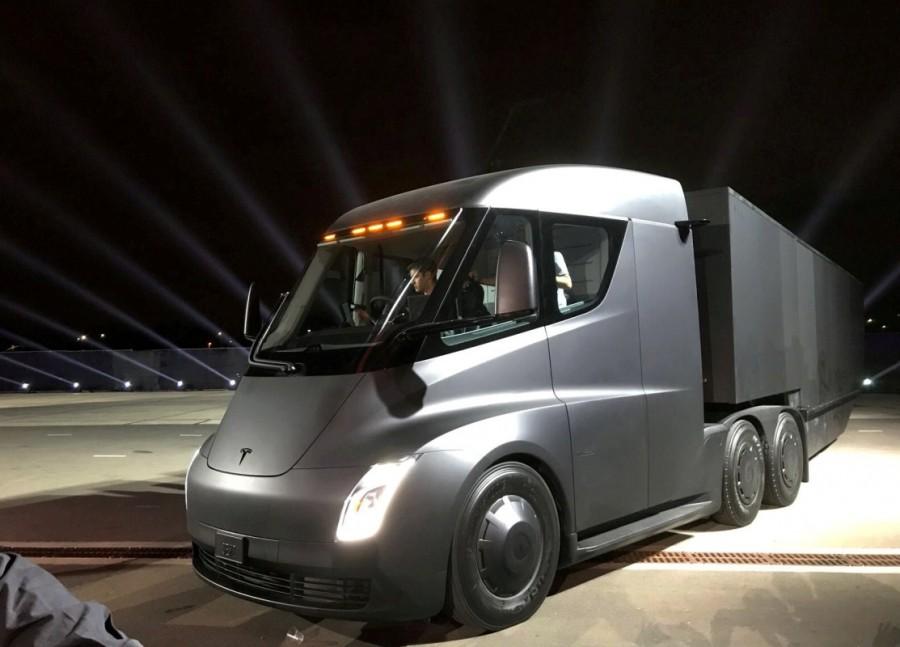 Tesla's new electric semi truck is unveiled during a presentation in Hawthorne, California. Electric Semi Truck,Roadster,Tesla Roadster,Tesla Semi Truck,heavy duty truck