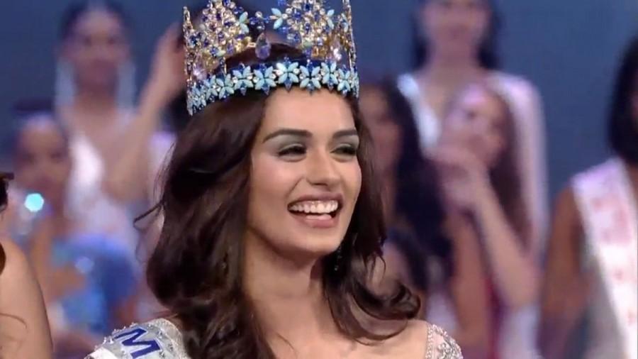 Her entire family including brother and sister were present and they looked excited watching Manushi grabbing top five spot. Miss India,Manushi Chhillar,miss world 2017 manushi chhillar,Miss World 2017