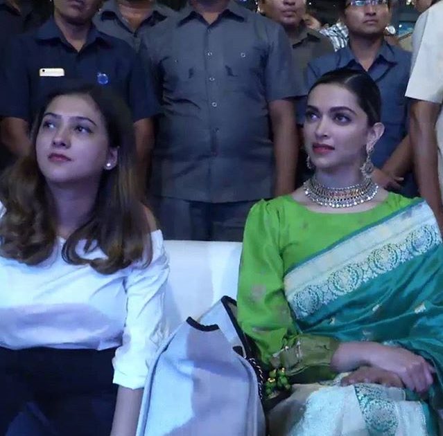 Deepika Padukone with Karishma spotted at Social Media Summit and Awards. Deepika Padukone,Rana Daggubati,Deepika Padukone and Rana Daggubati,Deepika Padukone padmavati,padmavati,Social Media Summit and Awards,SMSA 2017