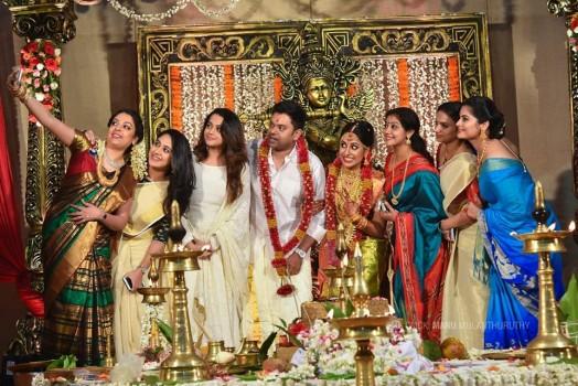 Raadhika clicking a selfie with Actress Bhavana, Miya George, Krishna Prabha, Sruthy Lakshmi and the couple.