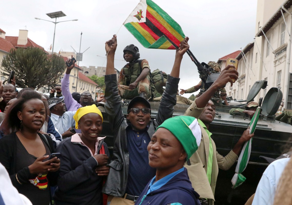 Zimbabwe's Ruling Party Fires Mugabe - Photos,Images,Gallery - 77668