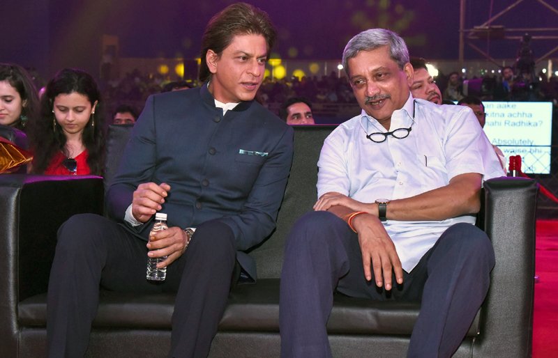 CM of Goa Manohar Parrikar and Actor Shah Rukh Khan at the inaugural ceremony of the 48th International Film Festival of India IFFI 2017, in Panaji, Goa Shah Rukh Khan,actor Shah Rukh Khan,Shah Rukh Khan at IFFI 2017,SRK.at IFFI 2017,IFFI 2017,IFFI 2017 red carpet