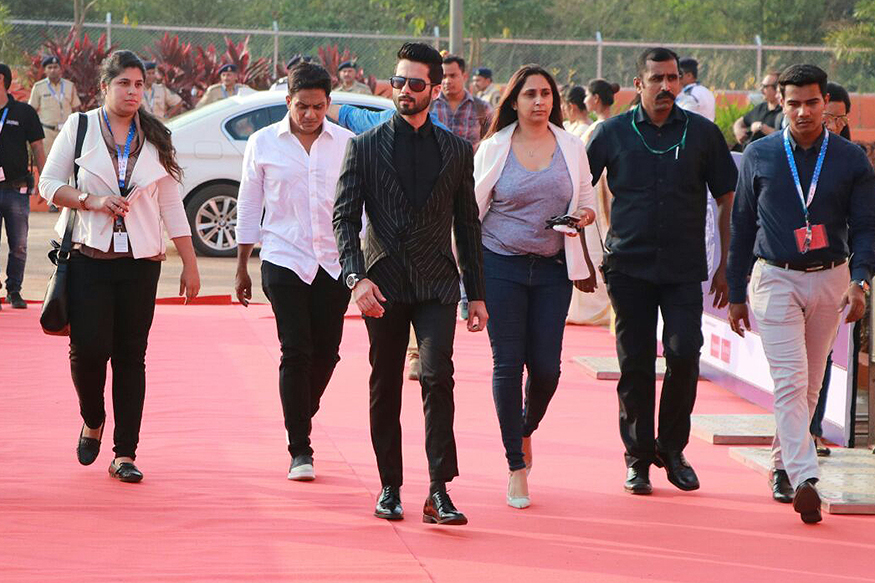 Shahid Kapoor at opening ceremony of IFFI 2017. Sridevi,Radhika Apte,Shahid Kapoor,AR Rahman,IFFI 2017,Sridevi IFFI 2017,IFFI 2017 opening ceremony
