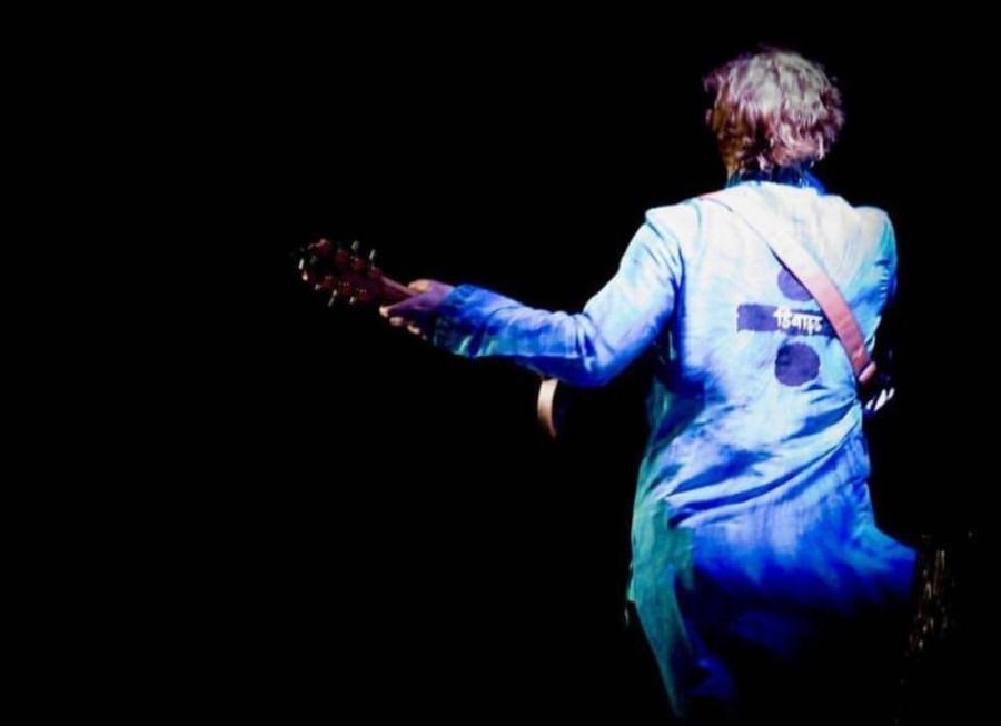 Well, India definitely fell in love with him a little bit more because of the kurta. Hope he returns to India soon. Mystery behind Ed Sheeran,Ed Sheeran,Ed Sheeran blue Kurta,Ed Sheeran Kurta