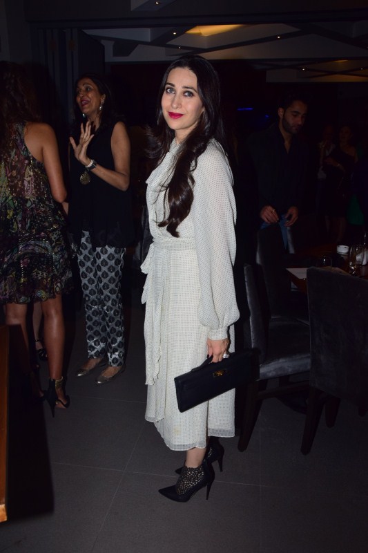 Karisma Kapoor during the restaurant launch of Izaya. Karisma Kapoor,Rita Dhody,Soni Razdan,Randhir Kapoor,Izaya,Izaya restaurant,Izaya restaurant launch,Izaya restaurant launch pics,Izaya restaurant launch images,Izaya restaurant launch stills,Izaya restaurant launch pictures,Izaya restaurant launch photos