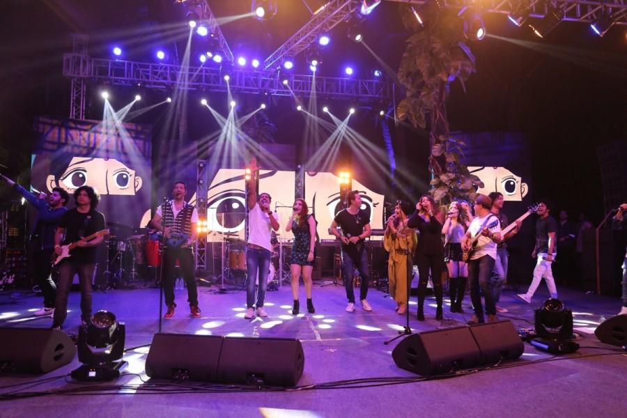 "We are using our creativity and our music at the LALKAAR concert to galvanise the movement to end violence against women and girls. We are on a mission to galvanise support and inspire the youth to be a catalyst of change for generations to come", said Farhan Akhtar. Shah Rukh Khan,Farhan Akhtar's Lalkar Concert,Farhan Akhtar,Bill and Melinda Gates Foundation,director Feroz Abbas Khan