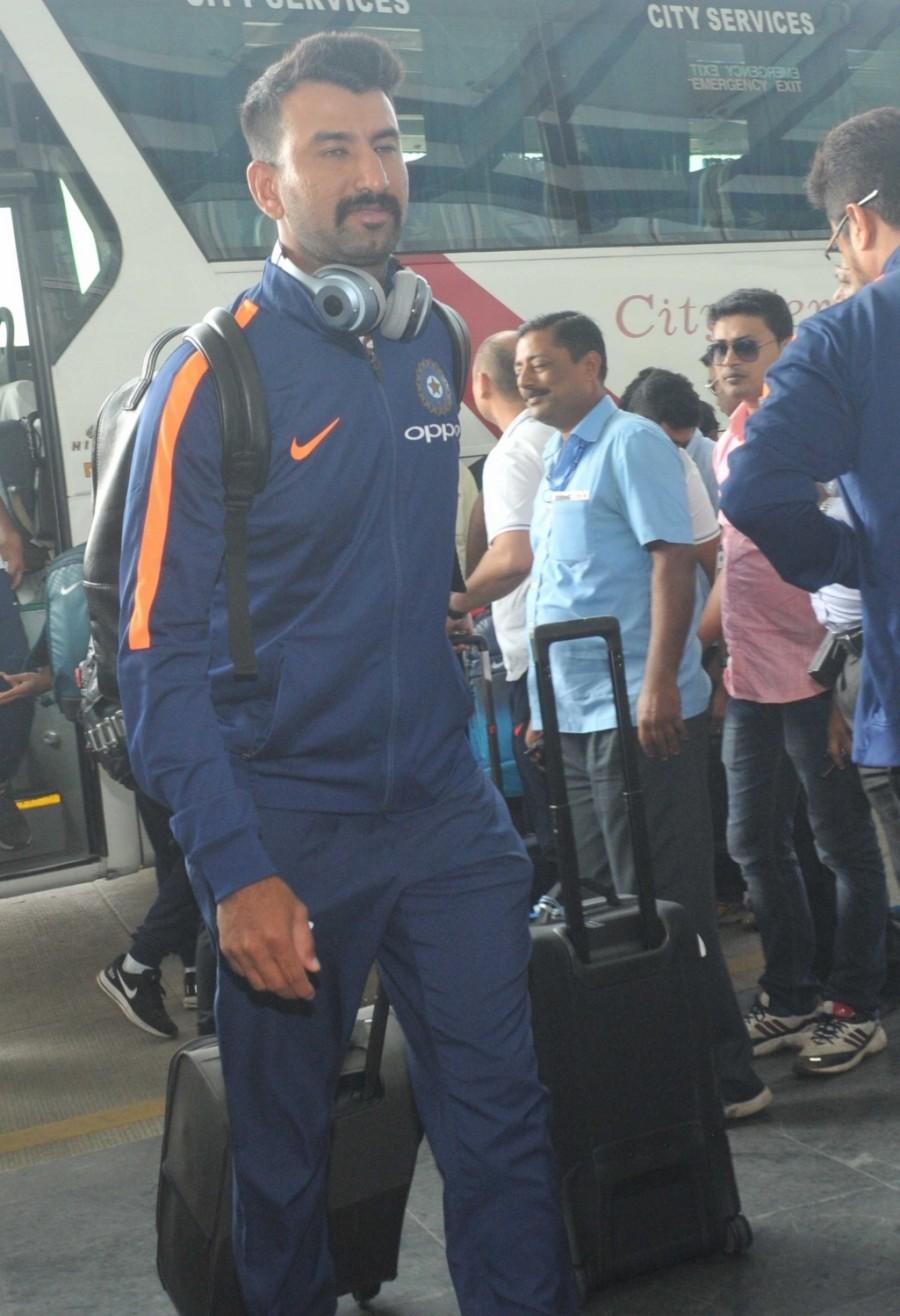 Cheteshwar Pujara of India departs for Nagpur from Kolkata on Nov 21, 2017. Virat Kohli,Rohit Sharma,Cheteshwar Pujara,Kuldeep Yadav,India vs Sri Lanka,India vs Sri Lanka 2nd Test,India vs Sri Lanka 2017