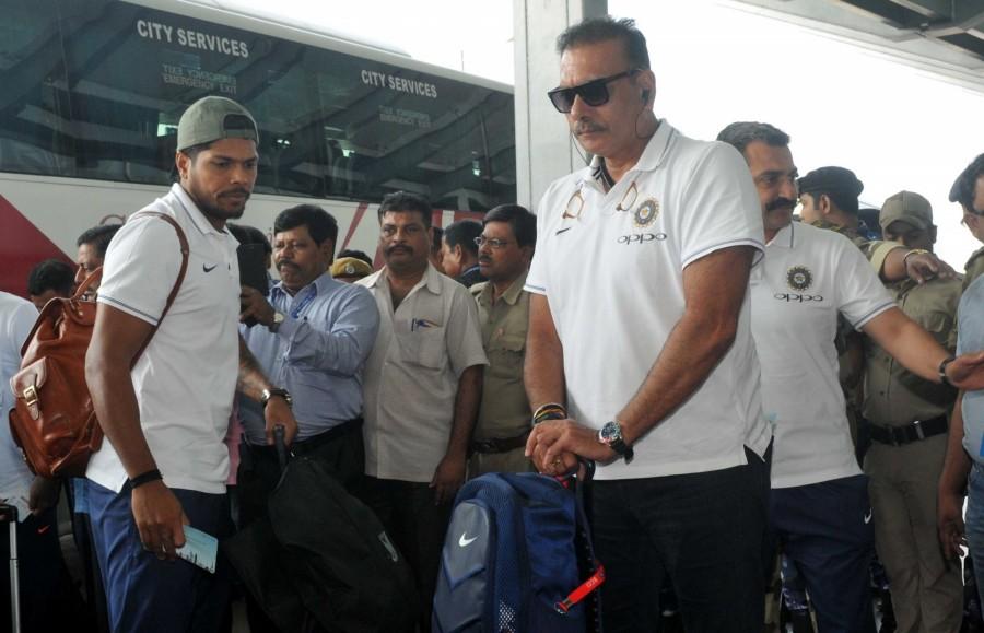 Indian coach Ravi Shastri departs for Nagpur from Kolkata on Nov 21, 2017. Virat Kohli,Rohit Sharma,Cheteshwar Pujara,Kuldeep Yadav,India vs Sri Lanka,India vs Sri Lanka 2nd Test,India vs Sri Lanka 2017