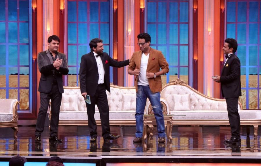 Kapil Sharma enacts a scene with Chandan Prabhakar and Rajiv Thakur. Kapil Sharma,The Kapil Sharma show,Oye Firangi for Sony,Firangi for Sony,Oye Firangi,Comedian Kapil Sharma
