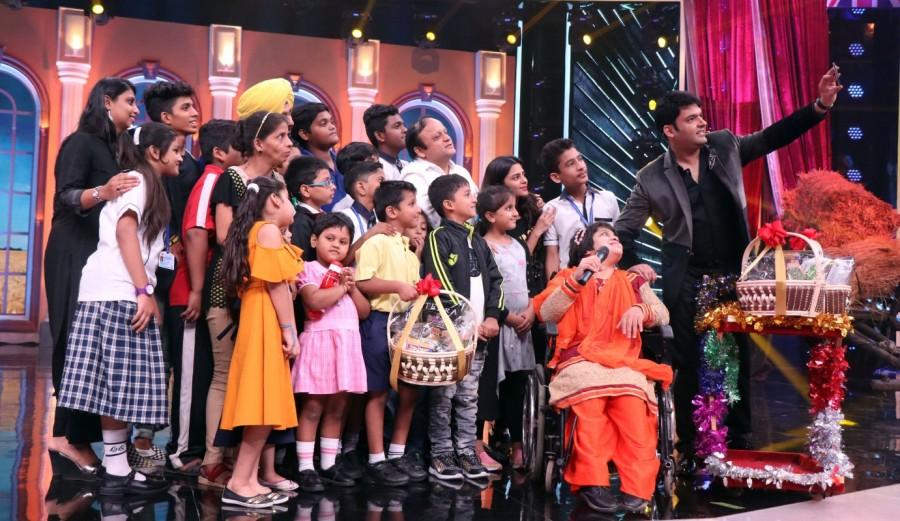 Kapil Sharma shoot for Oye Firangi special episode on Sony TV for the promotion of his upcoming Film. Kapil Sharma,The Kapil Sharma show,Oye Firangi for Sony,Firangi for Sony,Oye Firangi,Comedian Kapil Sharma