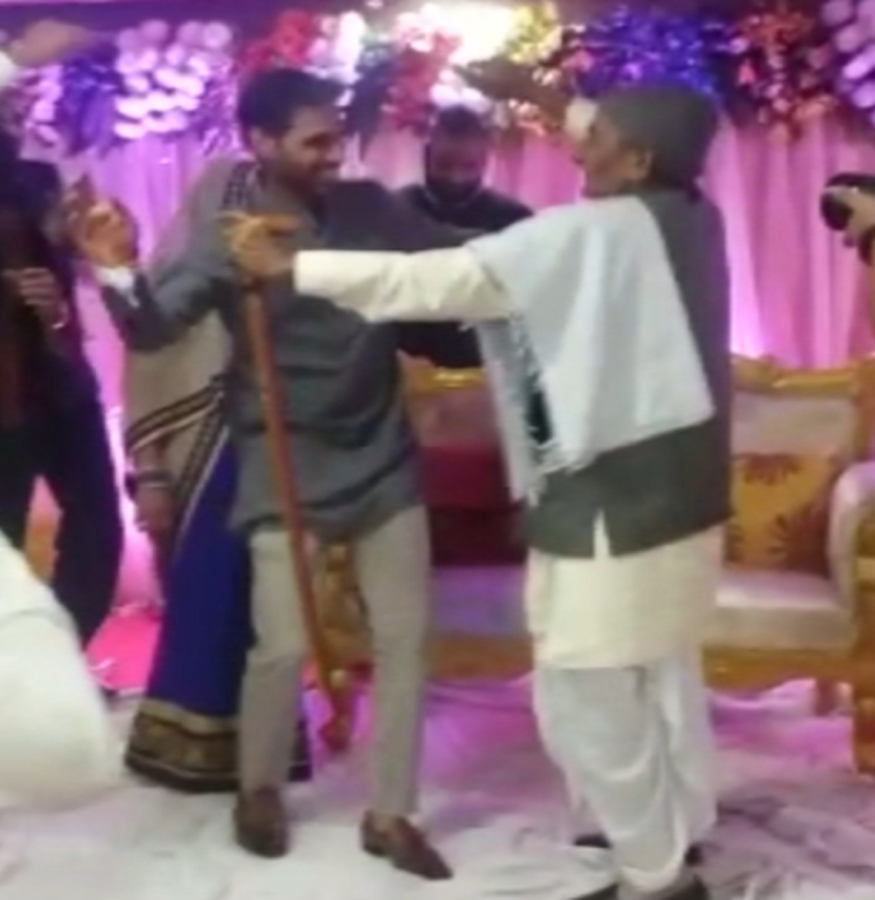 Bhuvneshwar Kumar dances during the wedding celebrations in Meerut. Bhuvneshwar Kumar,Bhuvneshwar Kumar wedding,Bhuvneshwar Kumar marriage,Bhuvneshwar Kumar and Nupur Nagar,Bhuvneshwar Kumar and Nupur Nagar wedding,Bhuvneshwar Kumar and Nupur Nagar marriage,Bhuvneshwar Kumar wedding pics,Bhuvneshwar Kumar wedding images,B