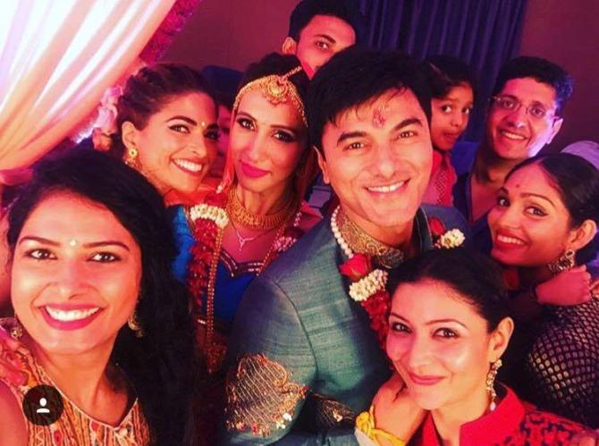At this juncture, IBTimes conveys our hearty wishes to the newly wed couples. Siddhaanth Surryavanshi and Alesia Raut,Siddhaanth Surryavanshi,Alesia Raut,Siddhaanth Surryavanshi wedding,Siddhaanth Surryavanshi marriage,Alesia Raut wedding,Alesia Raut marriage