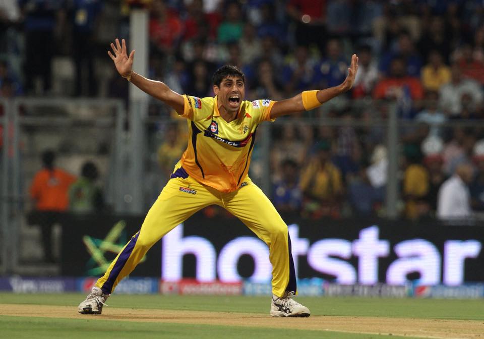 Ashish Nehra Chennai Super Kings vs Mumbai Indian 2015,IPL 2015,Chennai Super Kings,Mumbai Indians,Indian Premier League,Indian Premier League 2015,ipl photos,ipl pics,MI vs CSK,IPL 2015 - Match 12,ms dhoni,suresh raina,rohith sharma,IPL8