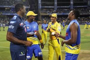 Chennai Super Kings vs Mumbai Indian 2015,IPL 2015,Chennai Super Kings,Mumbai Indians,Indian Premier League,Indian Premier League 2015,ipl photos,ipl pics,MI vs CSK,IPL 2015 - Match 12,ms dhoni,suresh raina,rohith sharma,IPL8