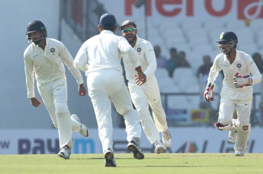 Wicketkeeper-batsman Niroshan Dickwella could only manage an outside edge to a rising delivery from Ishant as he guided the ball to Virat Kohli, who took on the second attempt at slip to leave Sri Lanka reeling at 75/5. Later, Ashwin did his magic, removing Dasun Shanaka (170, Dilruwan Perera (0) and Rangana Herath. The off-spinner got good purchase from the fourth day pitch that offered spin and bounce. India vs Sri Lanka,India vs Sri Lanka 2017,India vs Sri Lanka 2nd Test,Sri Lanka to 145/8