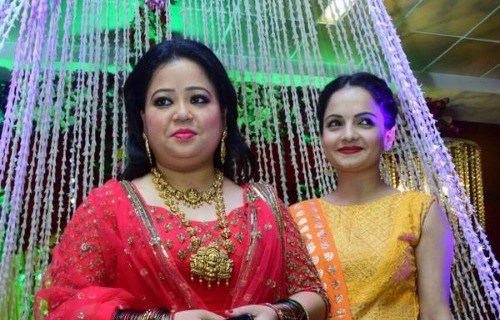 Bharti Singh Bangle ceremony pictures. Bharti Singh and Harsh Limbachiyaa,Bharti Singh and Harsh Limbachiyaa wedding,Bharti Singh and Harsh Limbachiyaa marriage,Bharti Singh,Bharti Singh Bangle Ceremony
