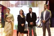 Sanjay Dutt & Maanayata had left for UAE  to attend one of the most popular awards titled  'Asian Vision Awards' that takes place annually. The news is the actor bagged the title of the most popular Indian actor in the UAE.