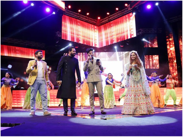 Dulquer Salmaan at Asiavision Movie Awards 2017. Asiavision Movie Awards 2017,Asiavision Movie Awards,Deepika Padukone,Sanjay Dutt,Dulquer Salmaan,Asiavision Movie Awards pics,Asiavision Movie Awards images,Asiavision Movie Awards stills,Asiavision Movie Awards pictures,Asiavision Movie Awards photos