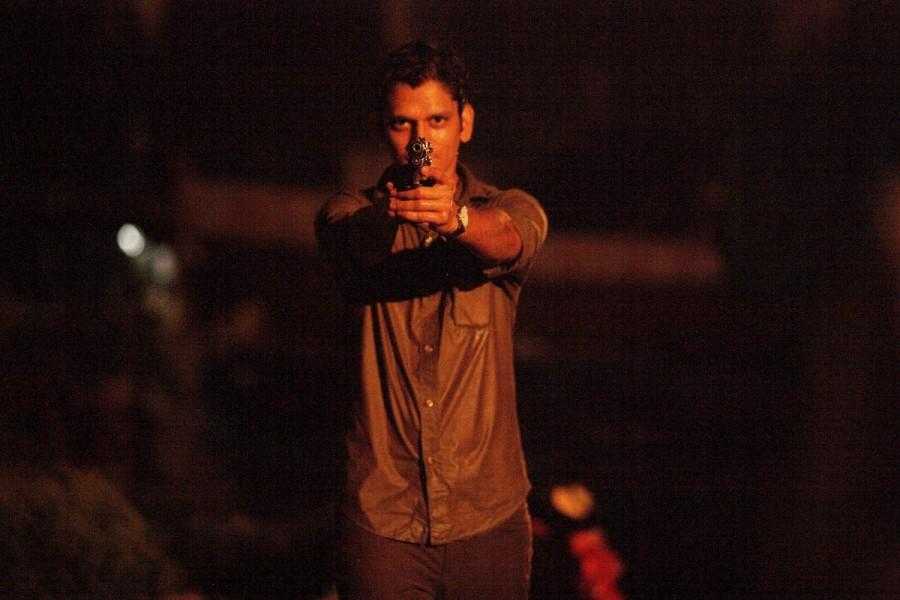 The film Tvt has won several awards across festivals, is a narrative where the central character played by Vijay is torn between a choice as a cop he has to make in the split of a second. It’s the first time a film is using such a narrative to tell a story from three different points of view. Thus to bring out the idea of how one's choices can alter their lives, the trailer for Monsoon Shootout will be interactive. The audiences will see the trailer to a point where they will be given an option to select between, To Shoot or Not To Shoot. Then what unfolds in the trailer is basis the choice the viewer makes! Nawazuddin Siddiqui,Monsoon Shootout,Monsoon Shootout trailer,Vijay Verma,Neeraj Kabi,Tannishtha Chatterjee