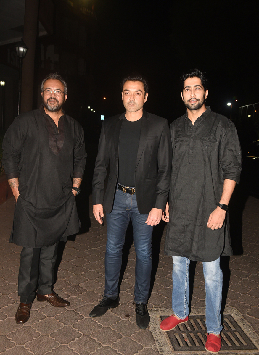 Apoorva Lakhia and Bobby Deol at Ishita Dutta and Vatsal Sheth wedding. Ajay Devgn,Kajol,Ishita Dutta and Vatsal Sheth wedding,Ishita Dutta and Vatsal Sheth,Ishita Dutta and Vatsal Sheth wedding marriage,Ishita Dutta and Vatsal Sheth wedding pics,Ishita Dutta and Vatsal Sheth wedding images,Ishita Dutta and Vatsal Sheth weddi