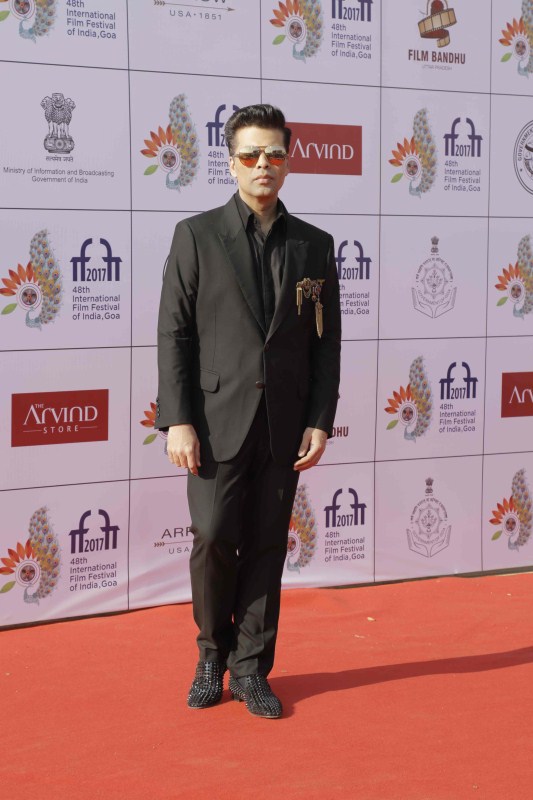Karan Johar poses for the camera during IFFI 2017 closing ceremony. Akshay Kumar,Sidharth Malhotra,Sushant Singh,Karan Johar,IFFI closing ceremony,celebs at IFFI closing ceremony,IFFI closing ceremony pics,IFFI closing ceremony images,IFFI closing ceremony stills,IFFI closing ceremony pictures,IFFI closing ceremony photos