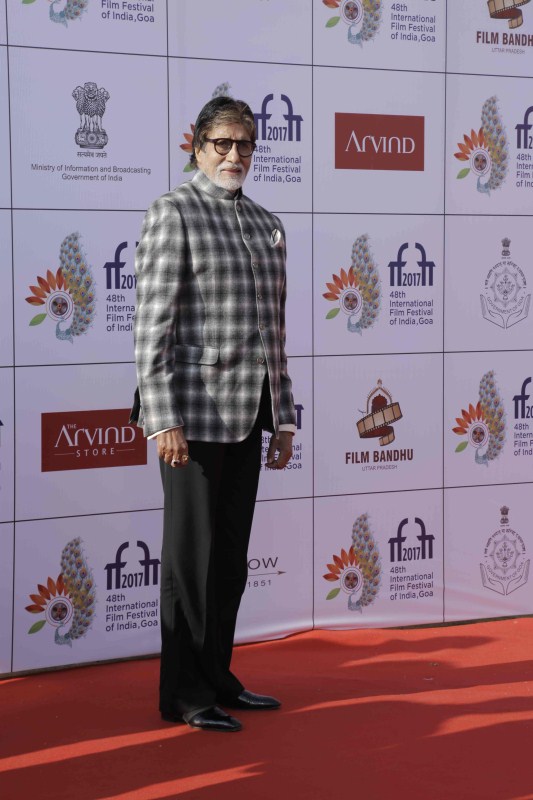 Megastar Amitabh Bachchan poses for the camera during IFFI 2017 closing ceremony. Salman Khan,Katrina Kaif,Amitabh Bachchan,Sonali Bendre,Salman Khan and Katrina Kaif,IFFI closing ceremony,IFFI closing ceremony pics,IFFI closing ceremony images,IFFI closing ceremony stills,IFFI closing ceremony pictures,IFFI closing ceremony photos